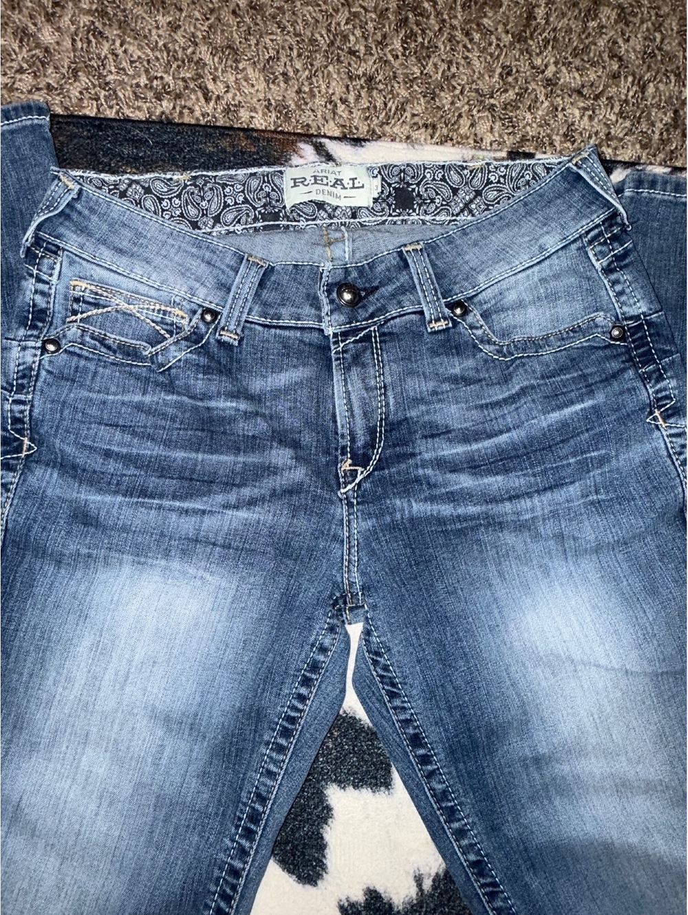 Ariat jeans mid rise boot 31L